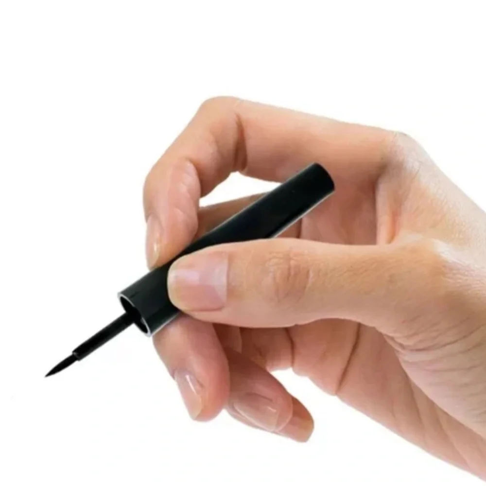 NWT Aesthetica Liquid Eyeliner 0.11 oz